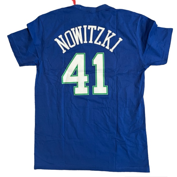 NBA Dallas Mavericks Dirk Nowitzki Tee - Picture 2 of 6